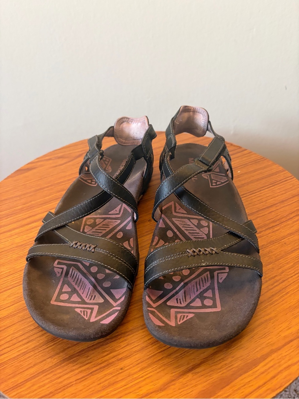 Merrell Black Strappy Sandals with Pink Graphic Footbed